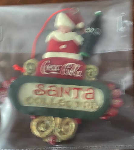 45118-1 € 10,00 coca cola ornament santa collector.jpeg